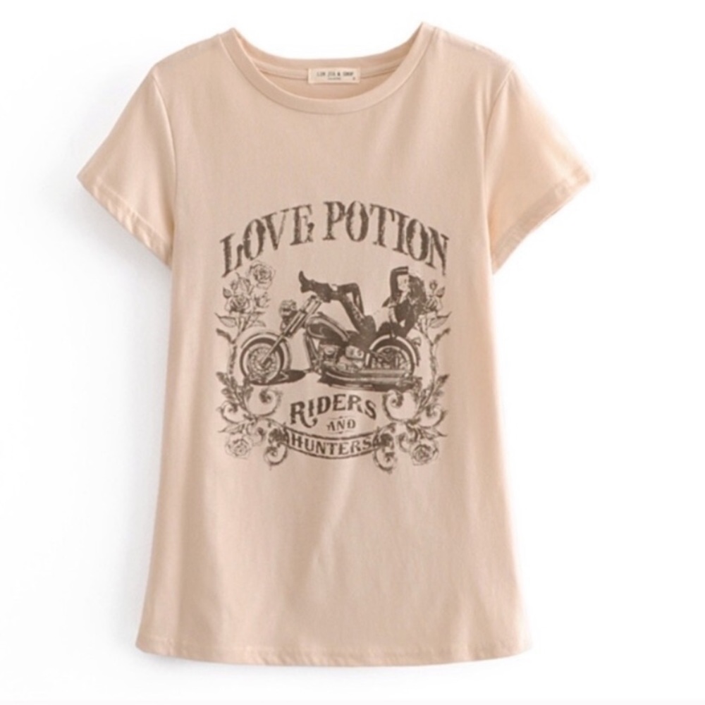 SOLD OUT Vintage Cream Love Potion Riders & Hunters T-Shirt - Picture 5 of 5